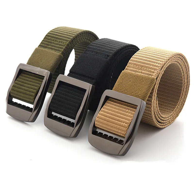 Cadena de cintura de cinturón de mujer sexy con borla de oro de múltiples capas al por mayor